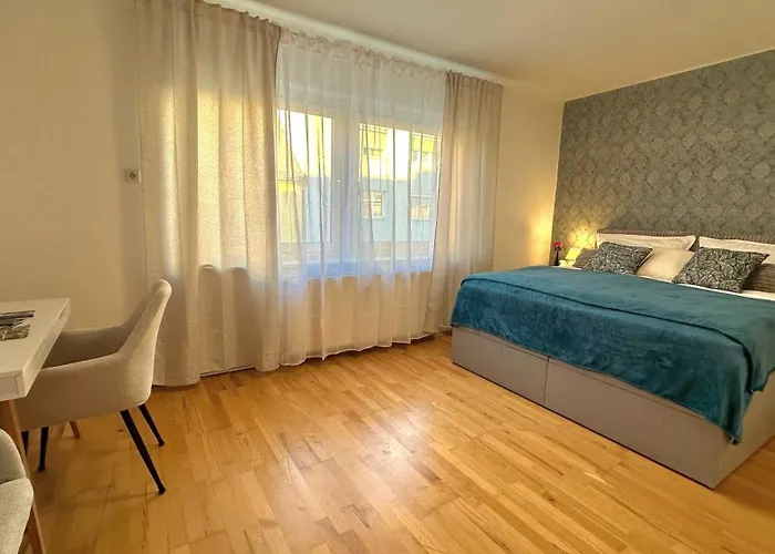 דירה Murcity - Where Comfort Meets Flair