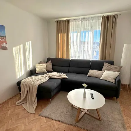 Murcity - Where Comfort Meets Flair Apartment