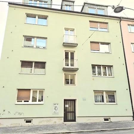 Murcity - Where Comfort Meets Flair *