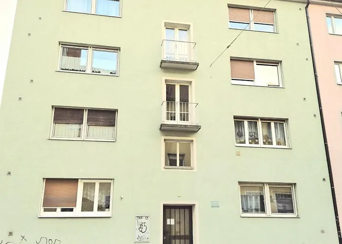 Murcity - Where Comfort Meets Flair *